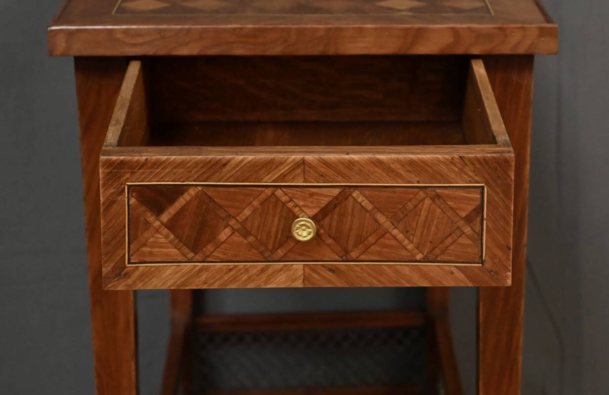 Mahogany marquetry coffee table, Louis XVI style – 1920