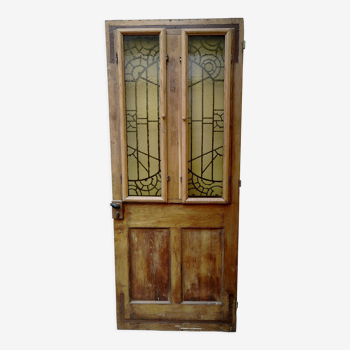 Porte d'entrée ancienne
