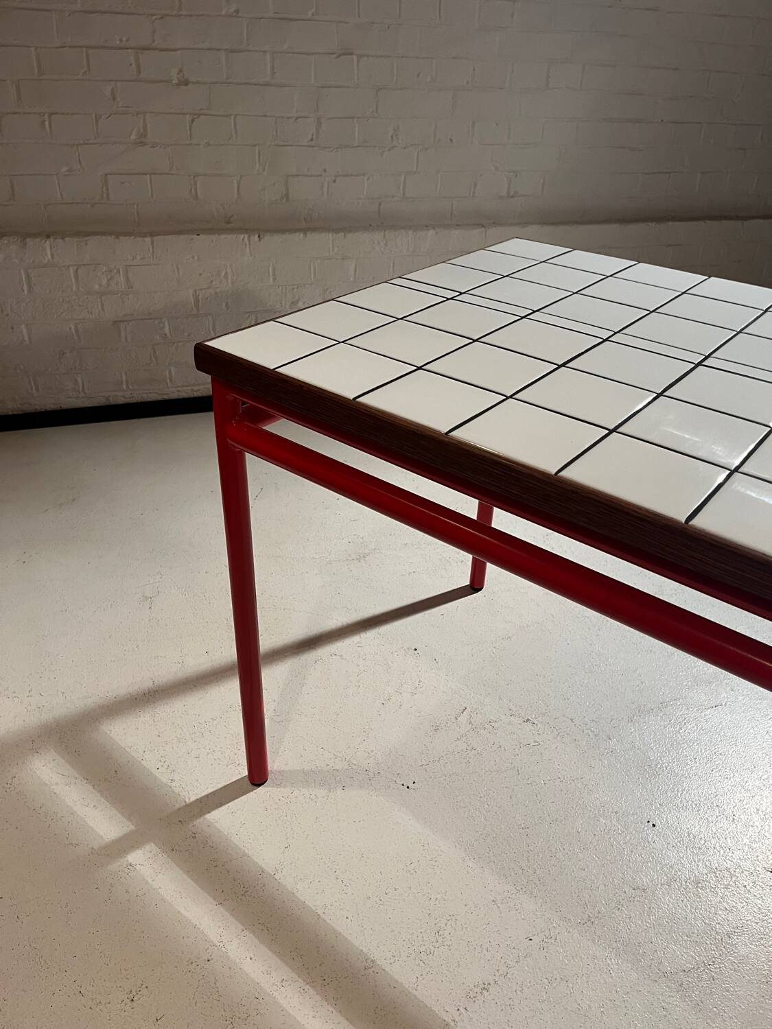 Custom dining table "steel and earthenware"