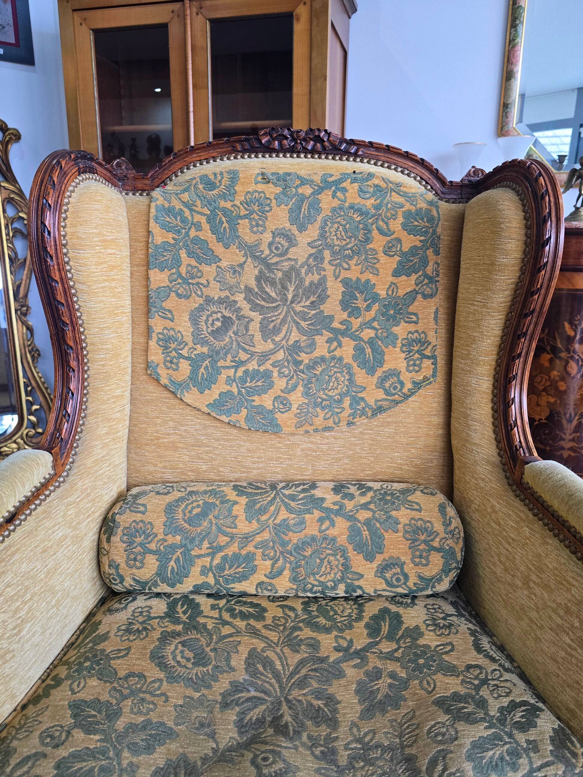 Louis XVI bergère armchairs, late 19th - early 20th century