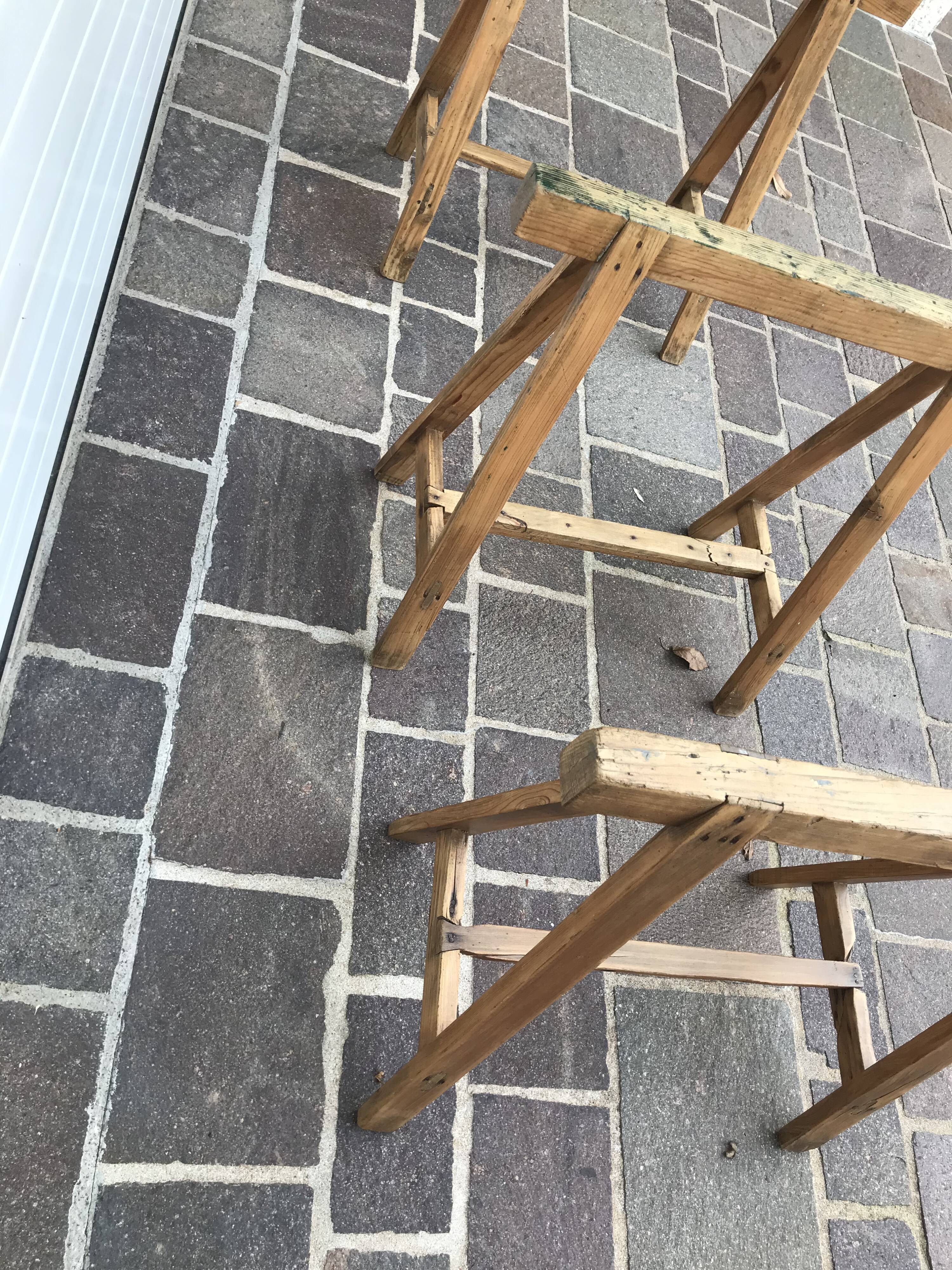 Winegrower's farm table