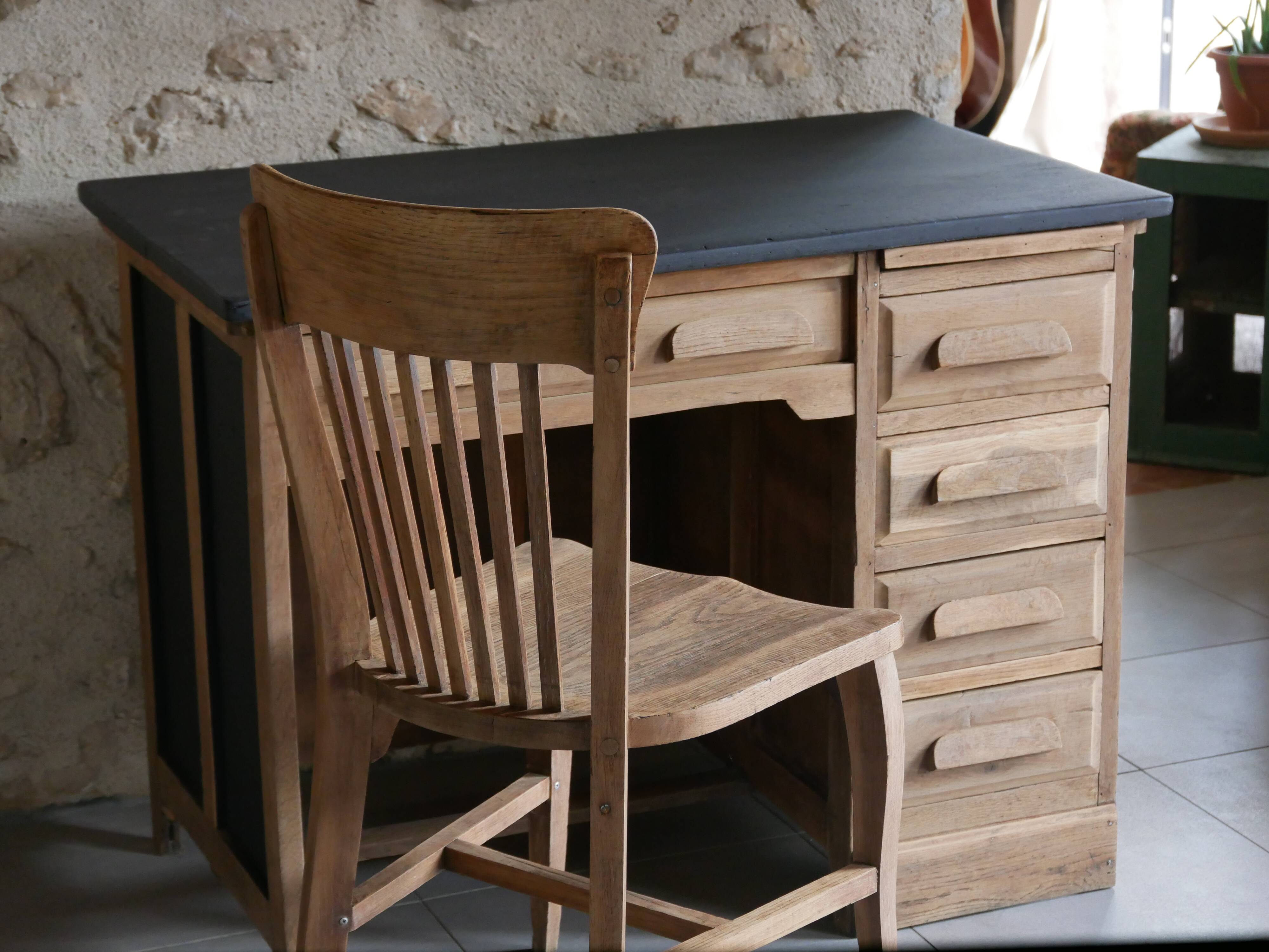 Desk and chair assembly