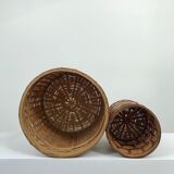 Lot of two wicker baskets