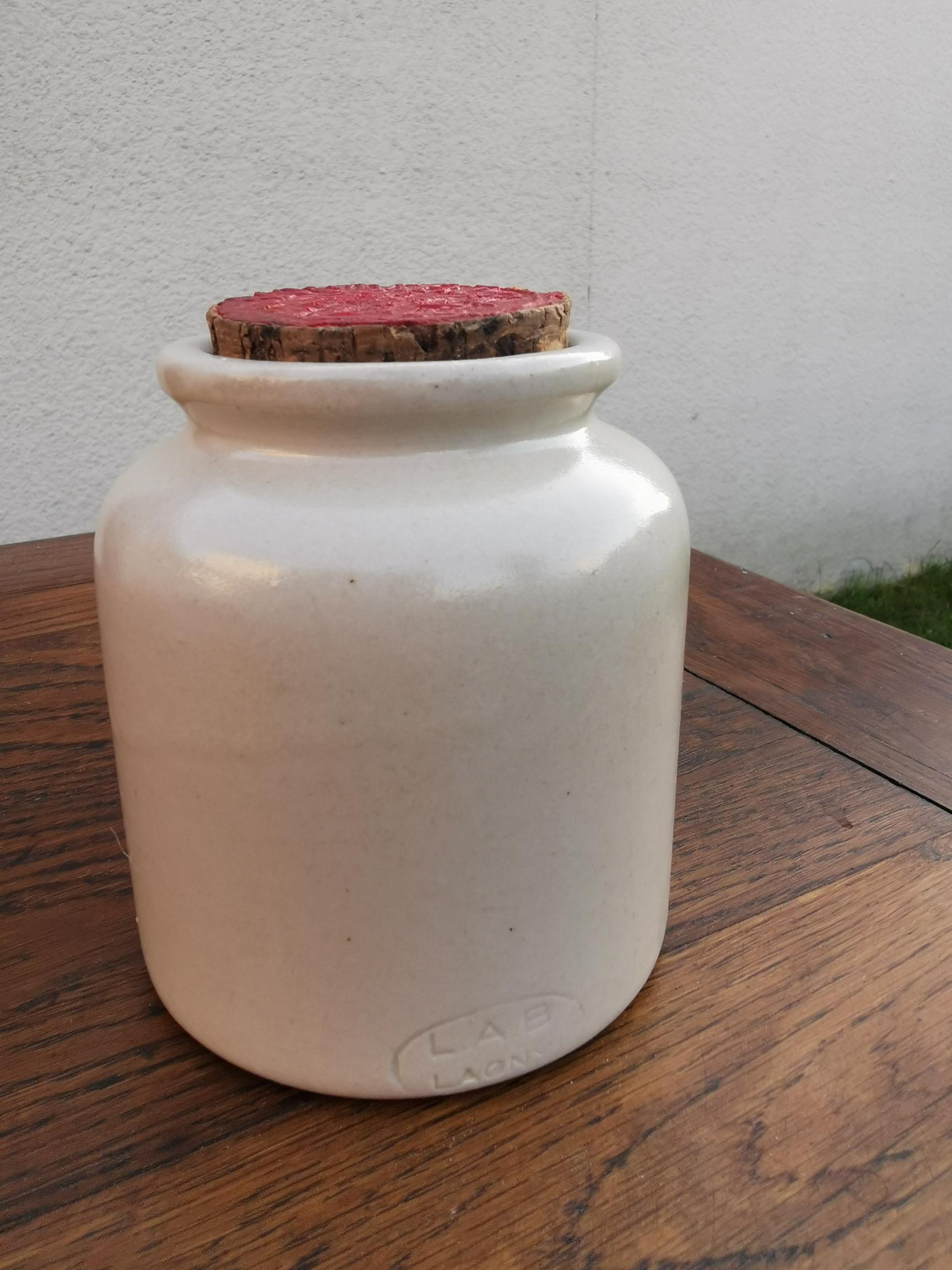 Sandstone mustard pot