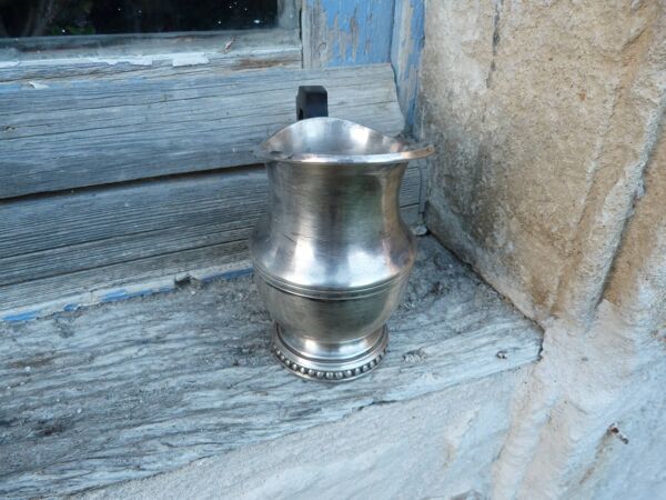 Pot à lait en argent plaqué Ercuis