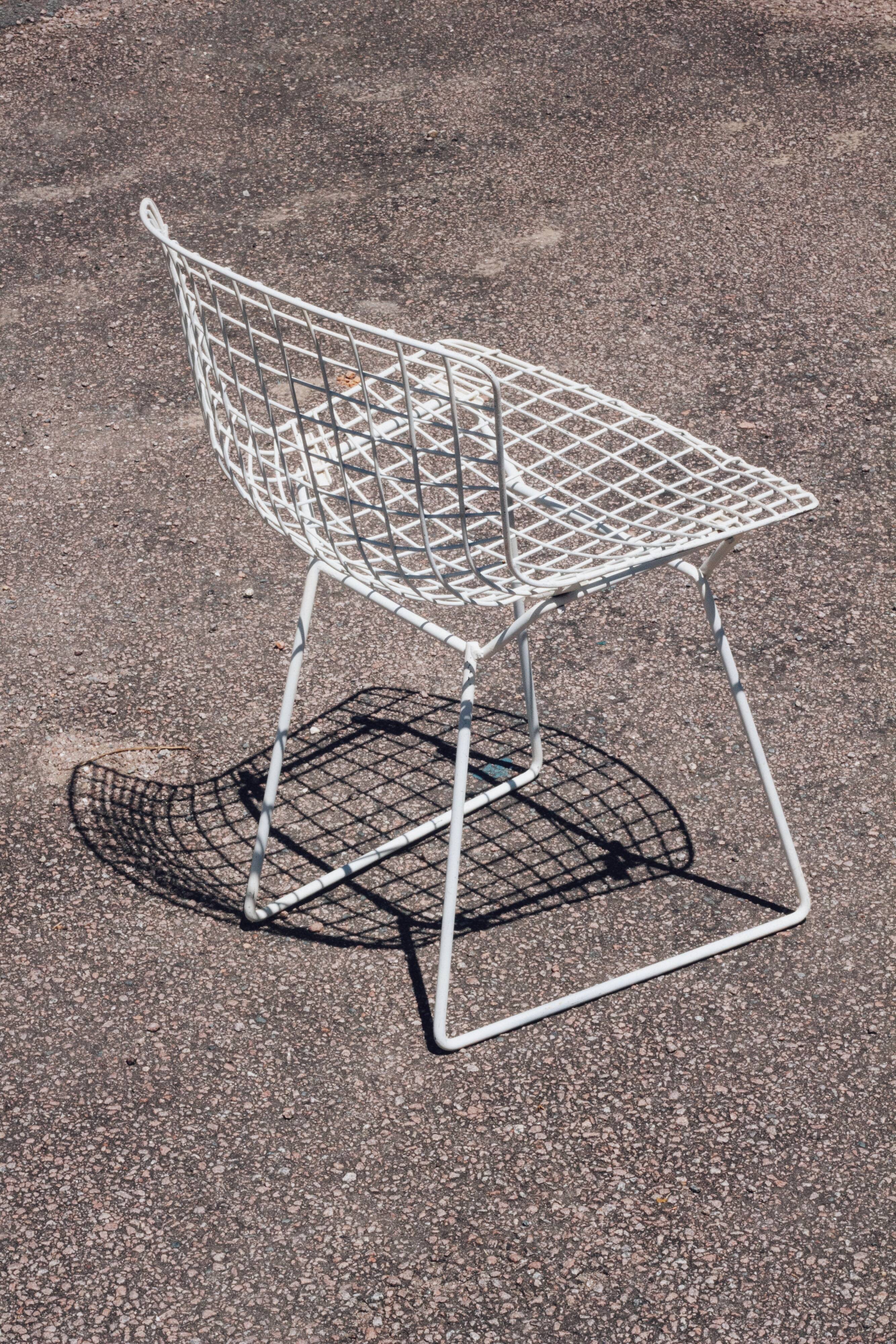 White Wire chair by Harry Bertoia for Knoll