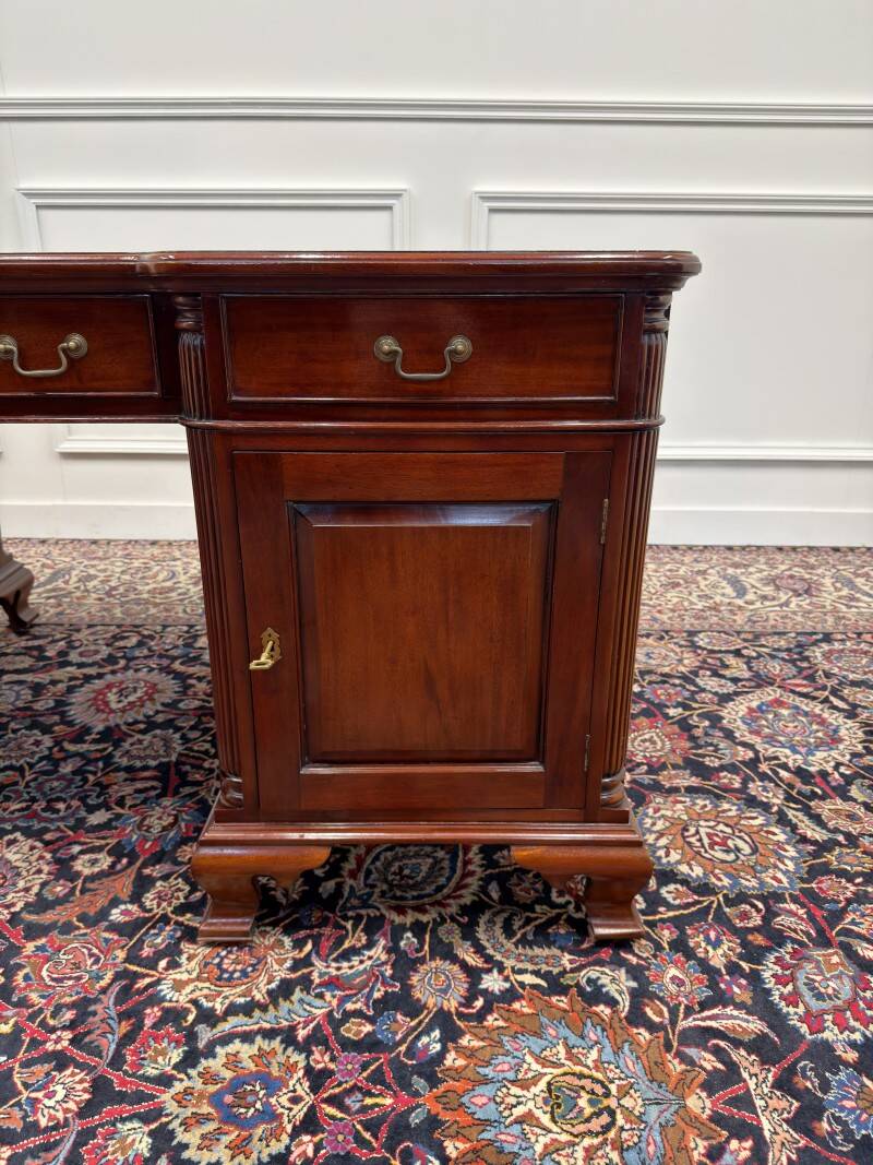Classic English Chesterfield Partnerdesk Desk
