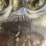 Art Nouveau pocket emptier