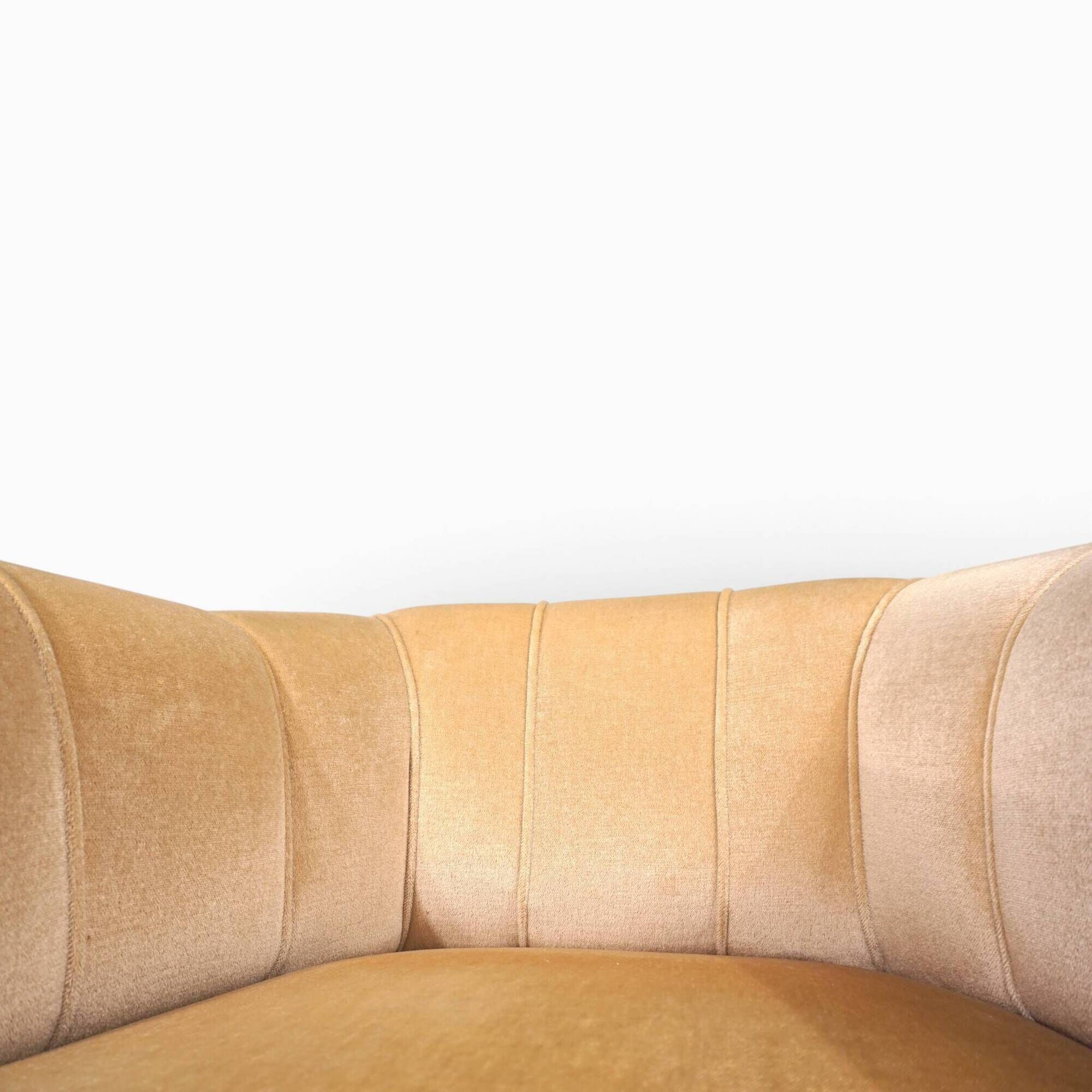Pair of Art Deco club armchairs in champagne mohair, 1930.