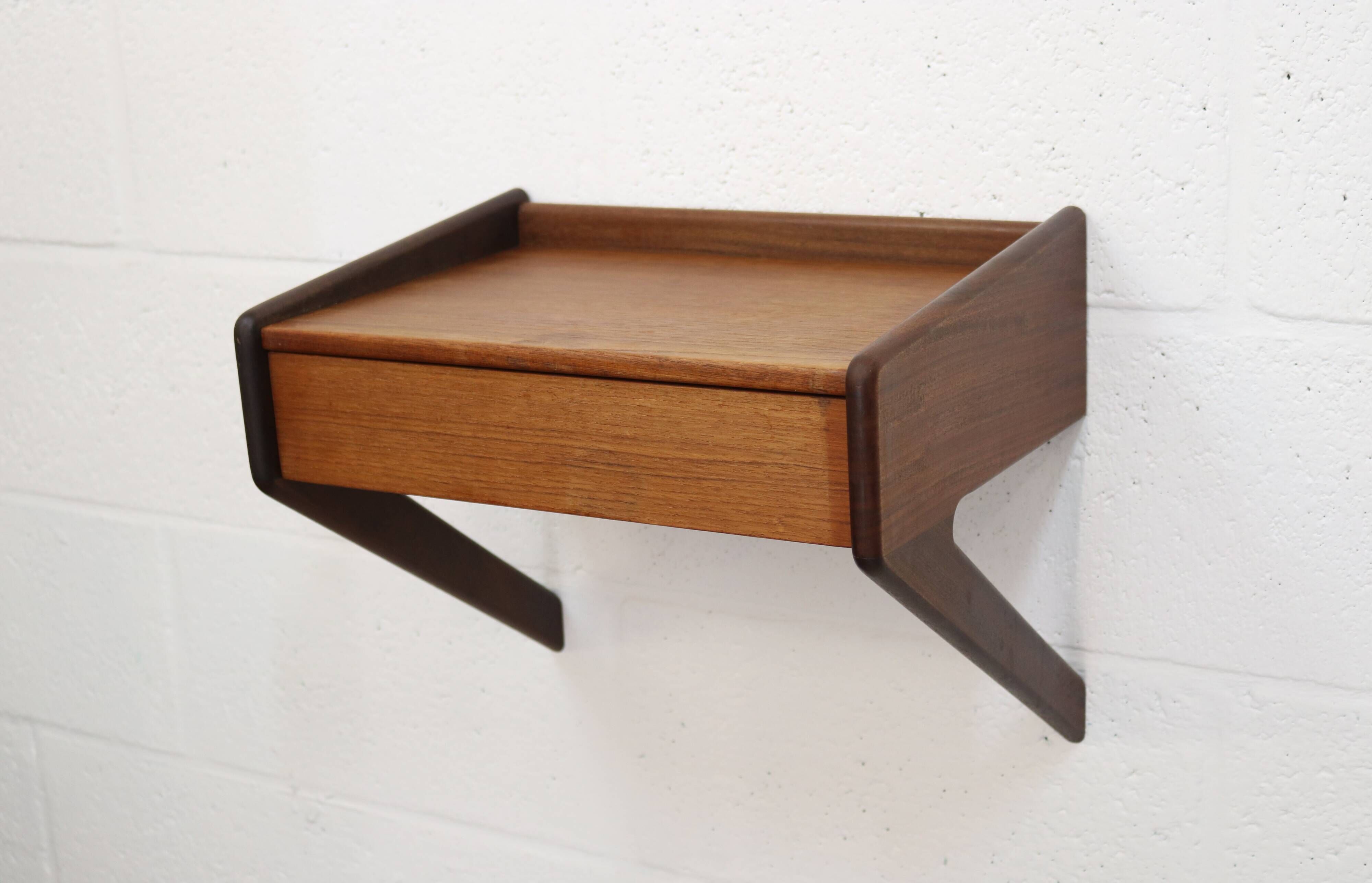 Floating nightstand  in teak wood by Sigfred Omann for Olholm Mobelfabrik