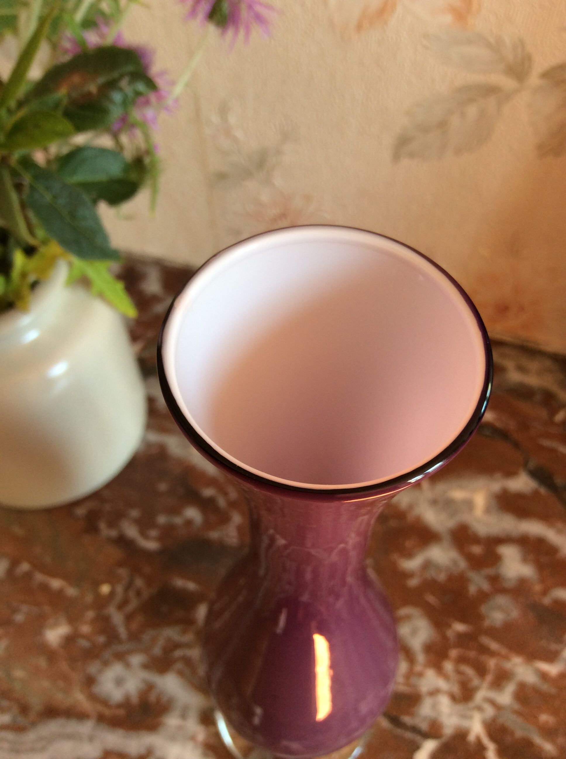 Vase en opaline tricolore