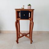 Antique pedestal table in solid oak from the 40s/50s
