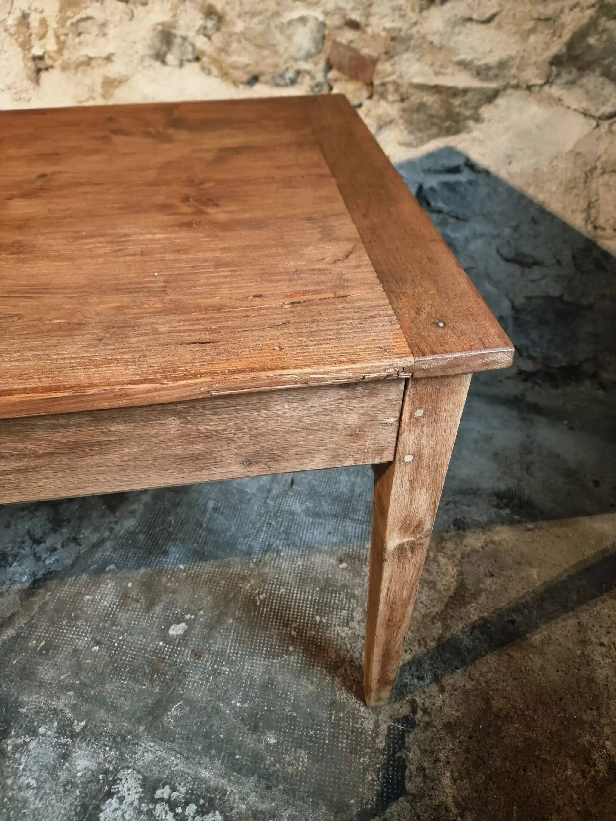 Antique French farmhouse dining table in oak and pine, circa 1900