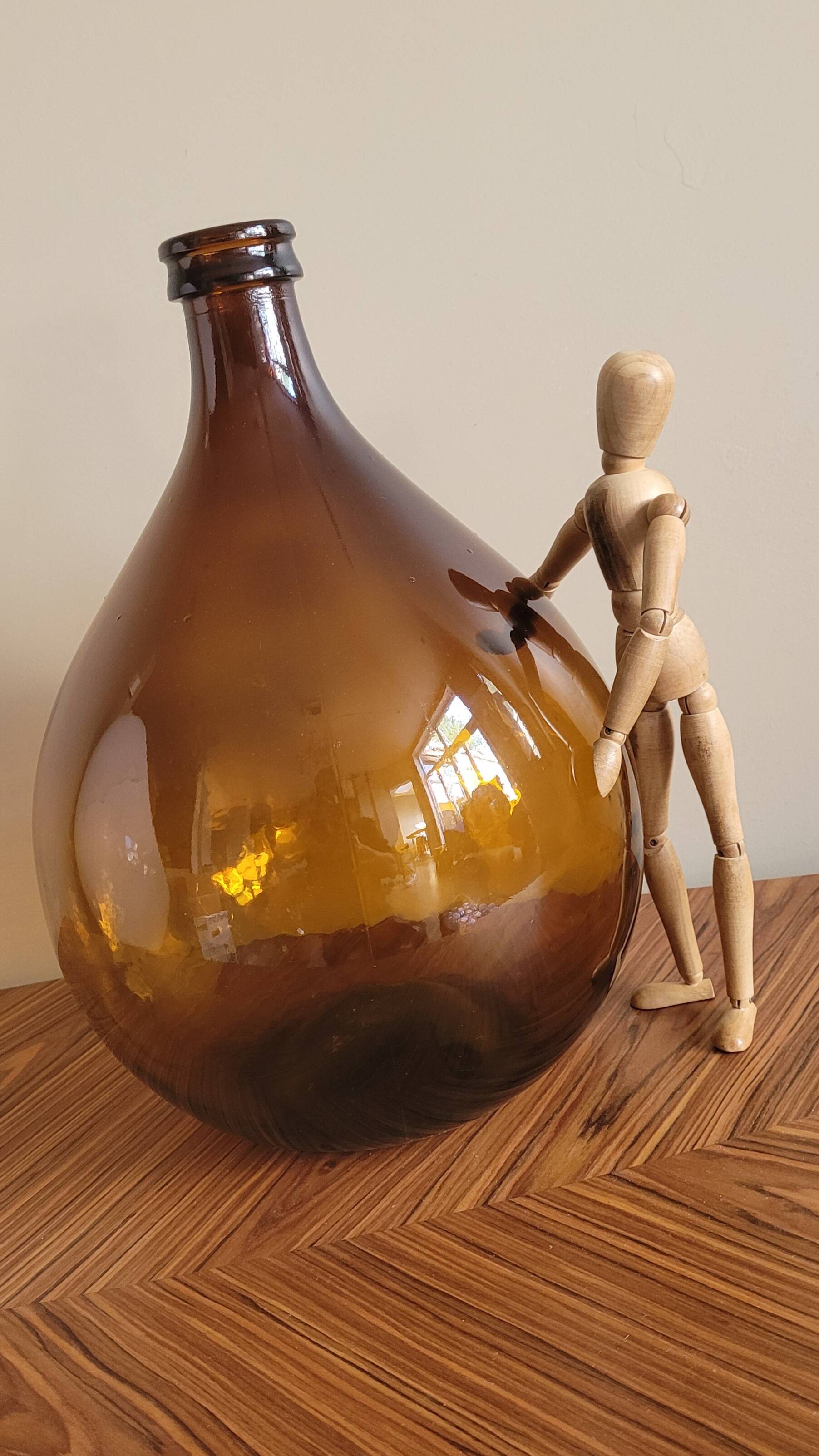 10L brown demijohn