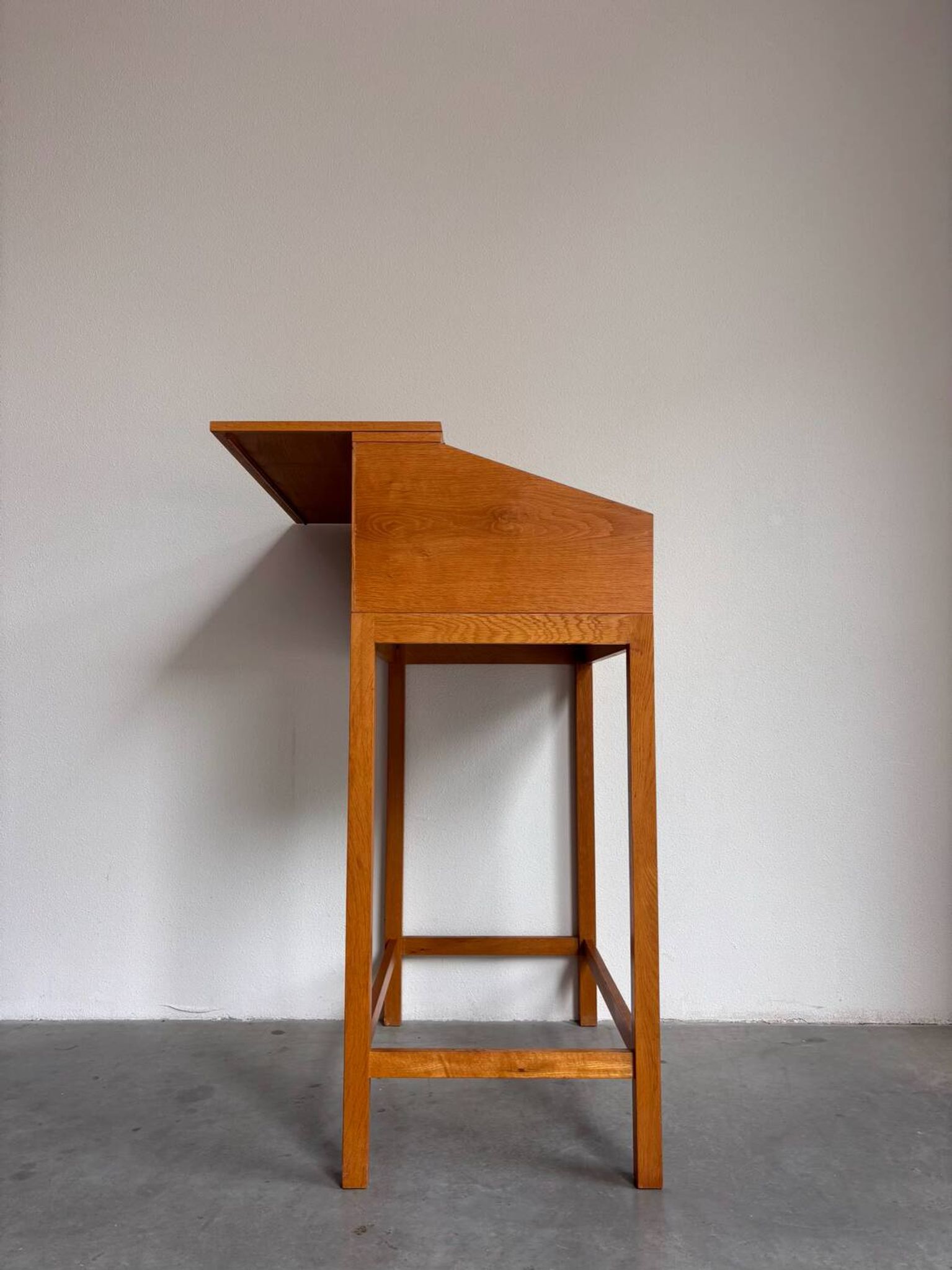 Vintage lectern desk oak