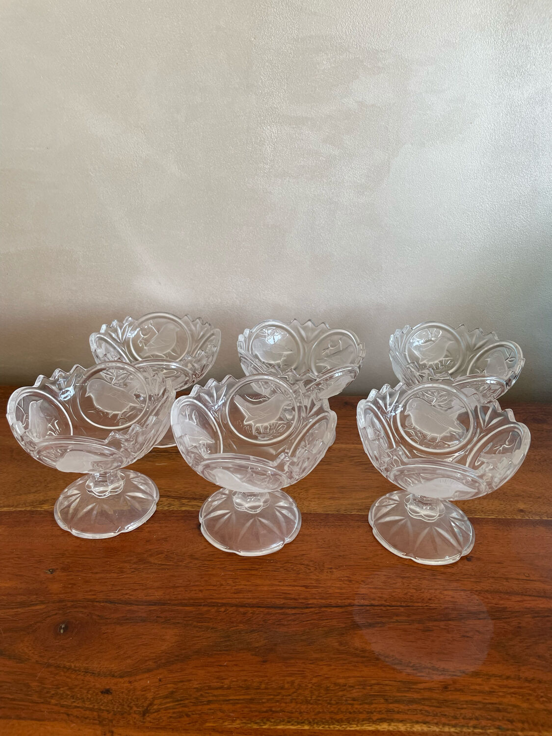 6 crystal bird cups