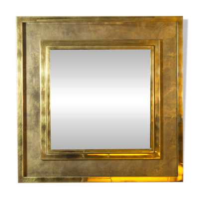 Grand miroir en laiton gravé de style Régence par Belgochrom, années 1970.