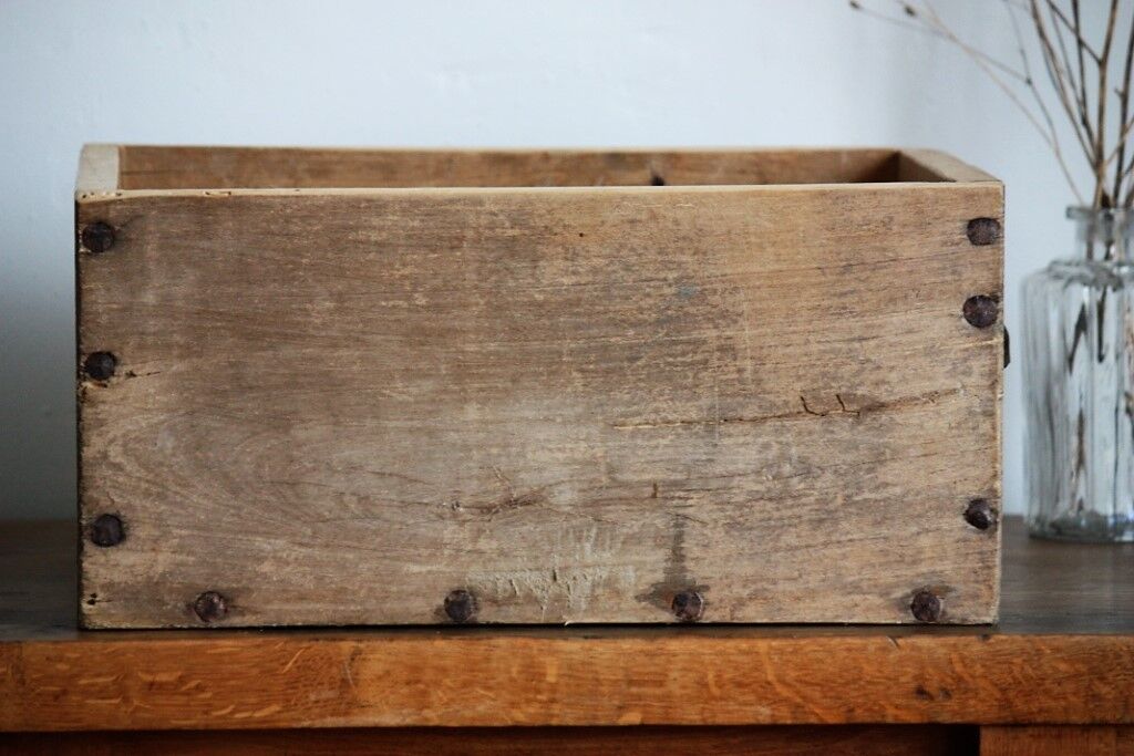 Storage crate