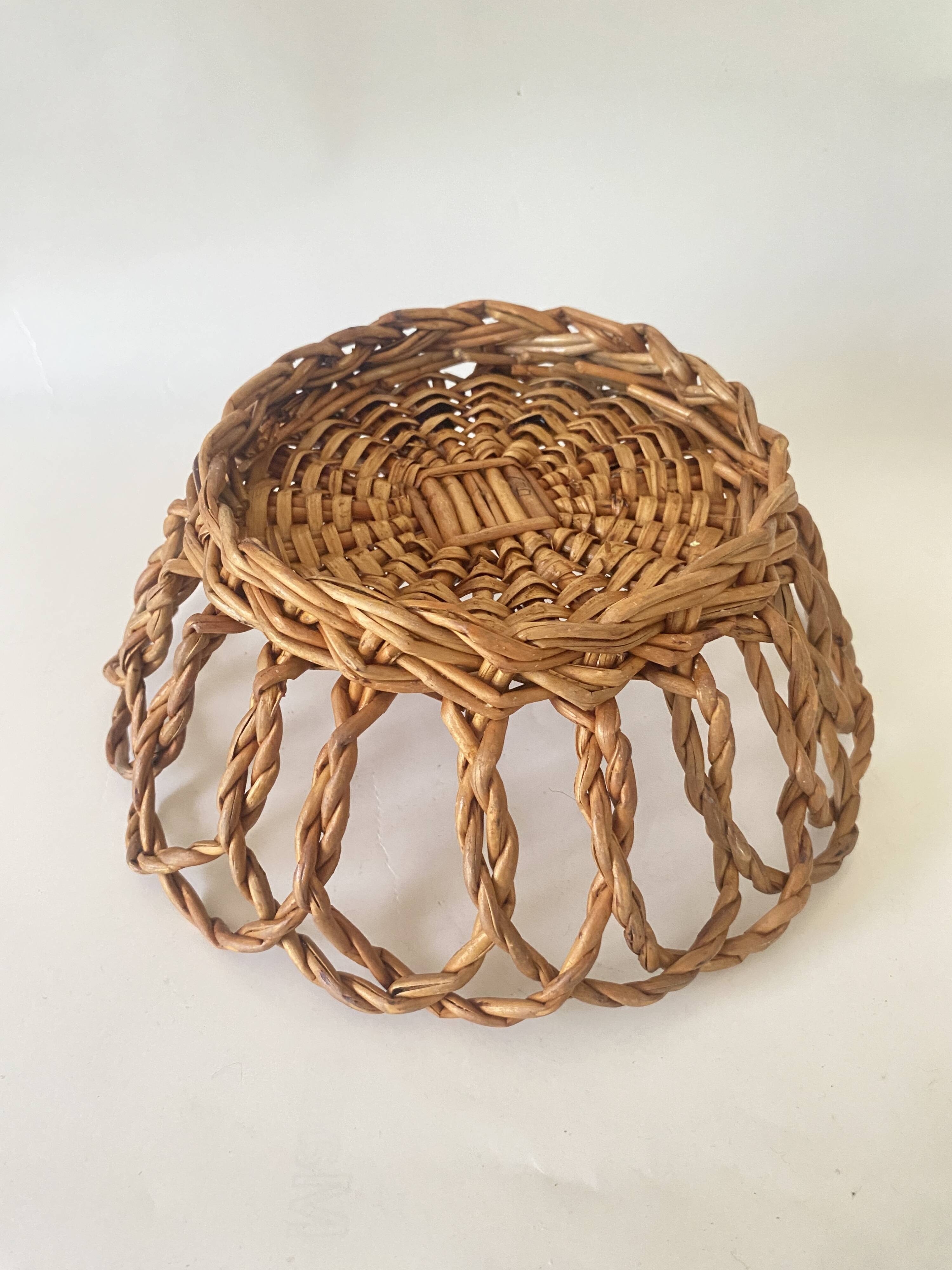 Woven wicker basket