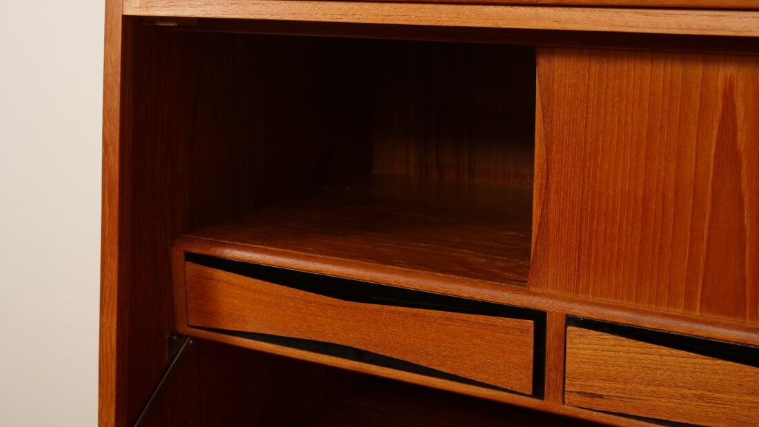 Vintage writing desk | Erling Torvits | Teak | 104 cm