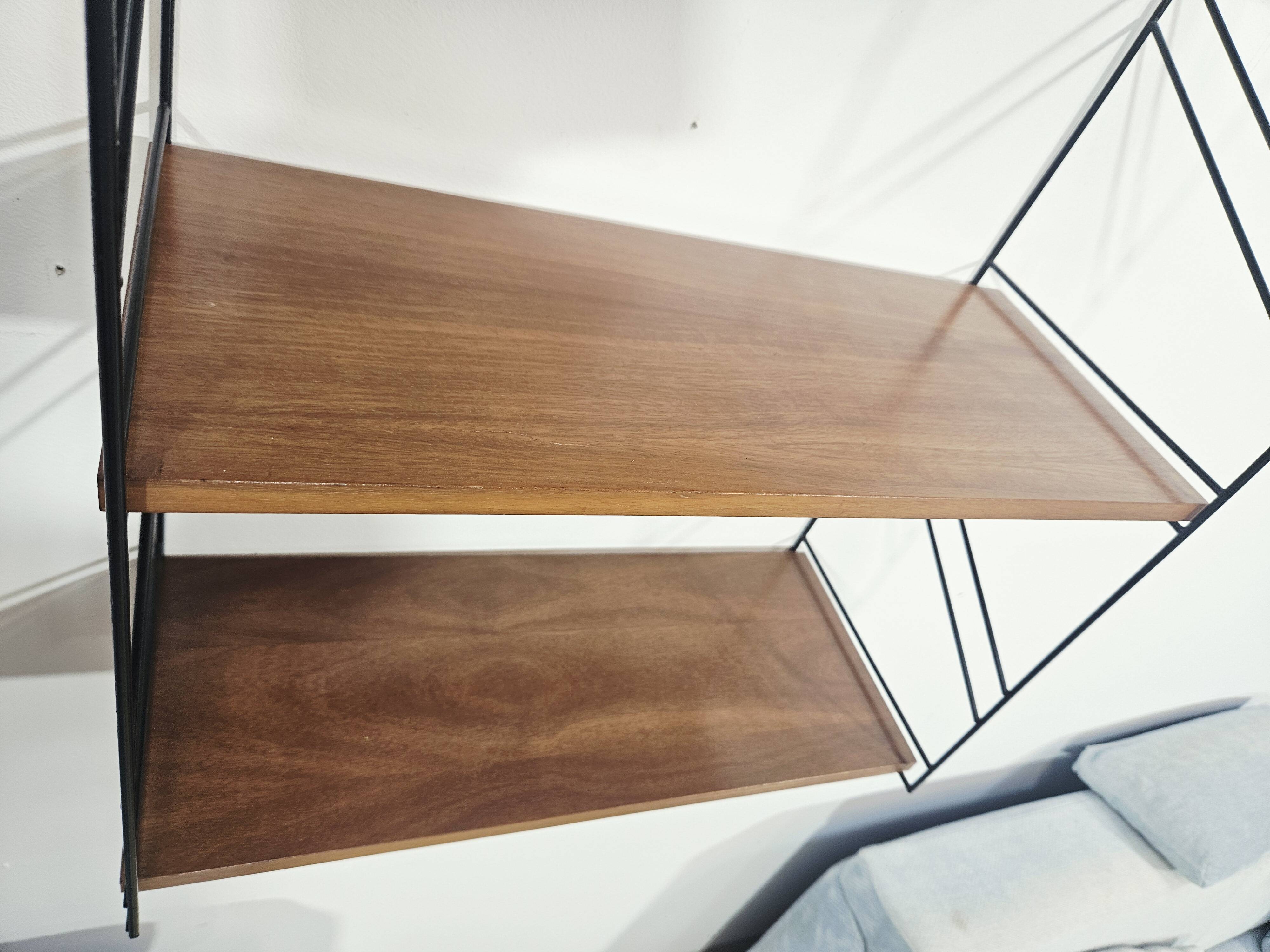 Étagère murale Mid-Century / String / Tomado / années 1970.