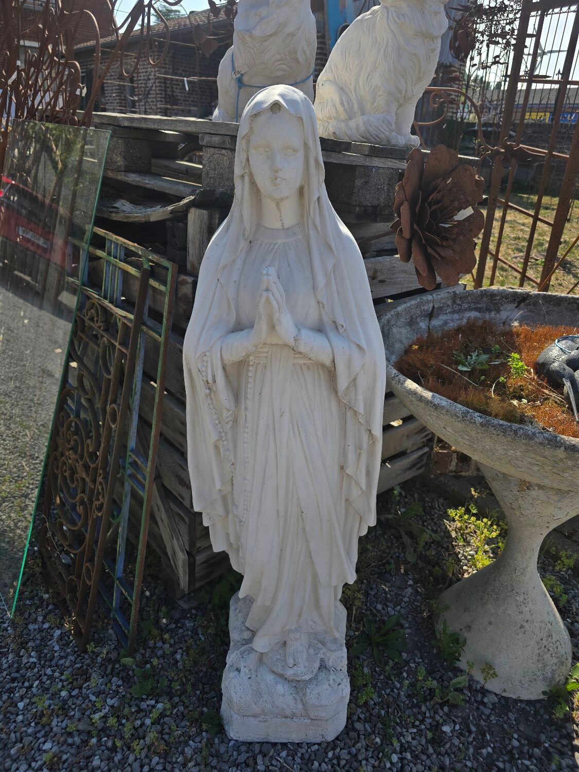 Stone statue of the Holy Virgin