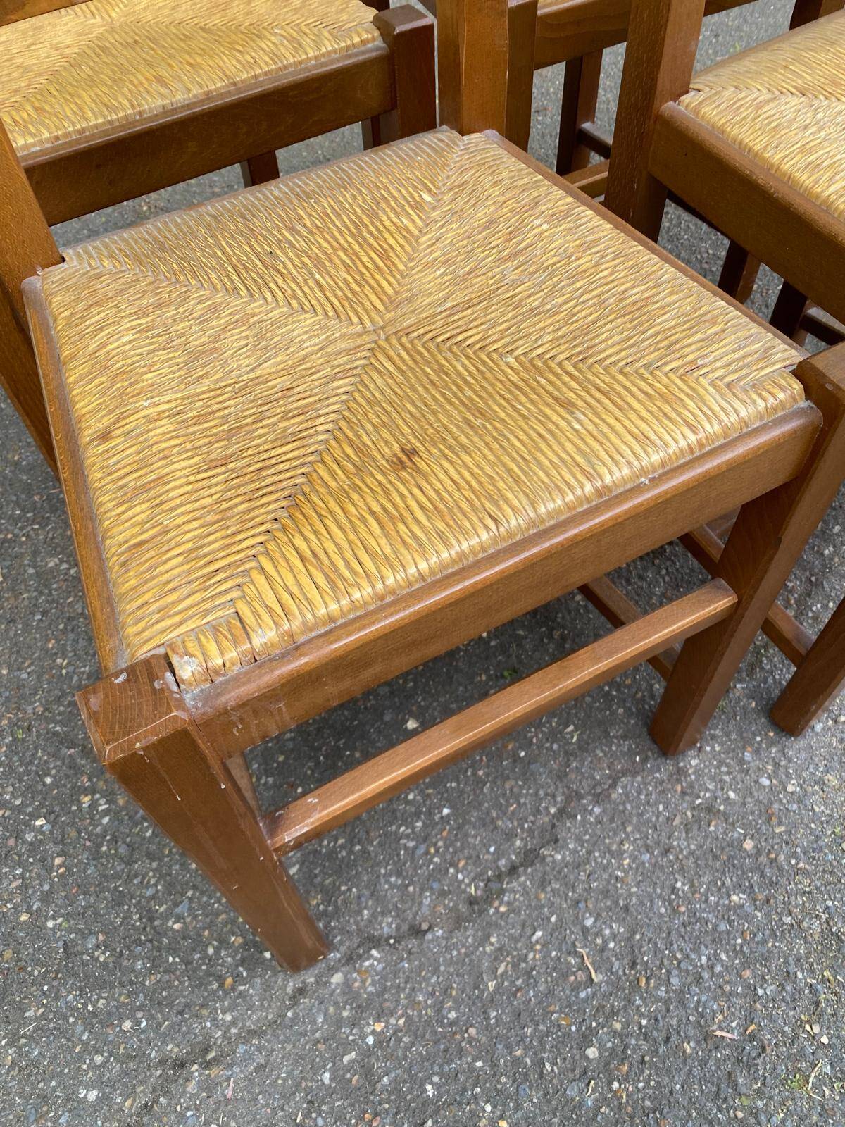 4 solid wood and straw chairs, farmhouse style from the 1950s.