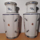 Pair of 19th century porcelain vases China East India Company