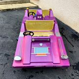 Ride subject - purple car