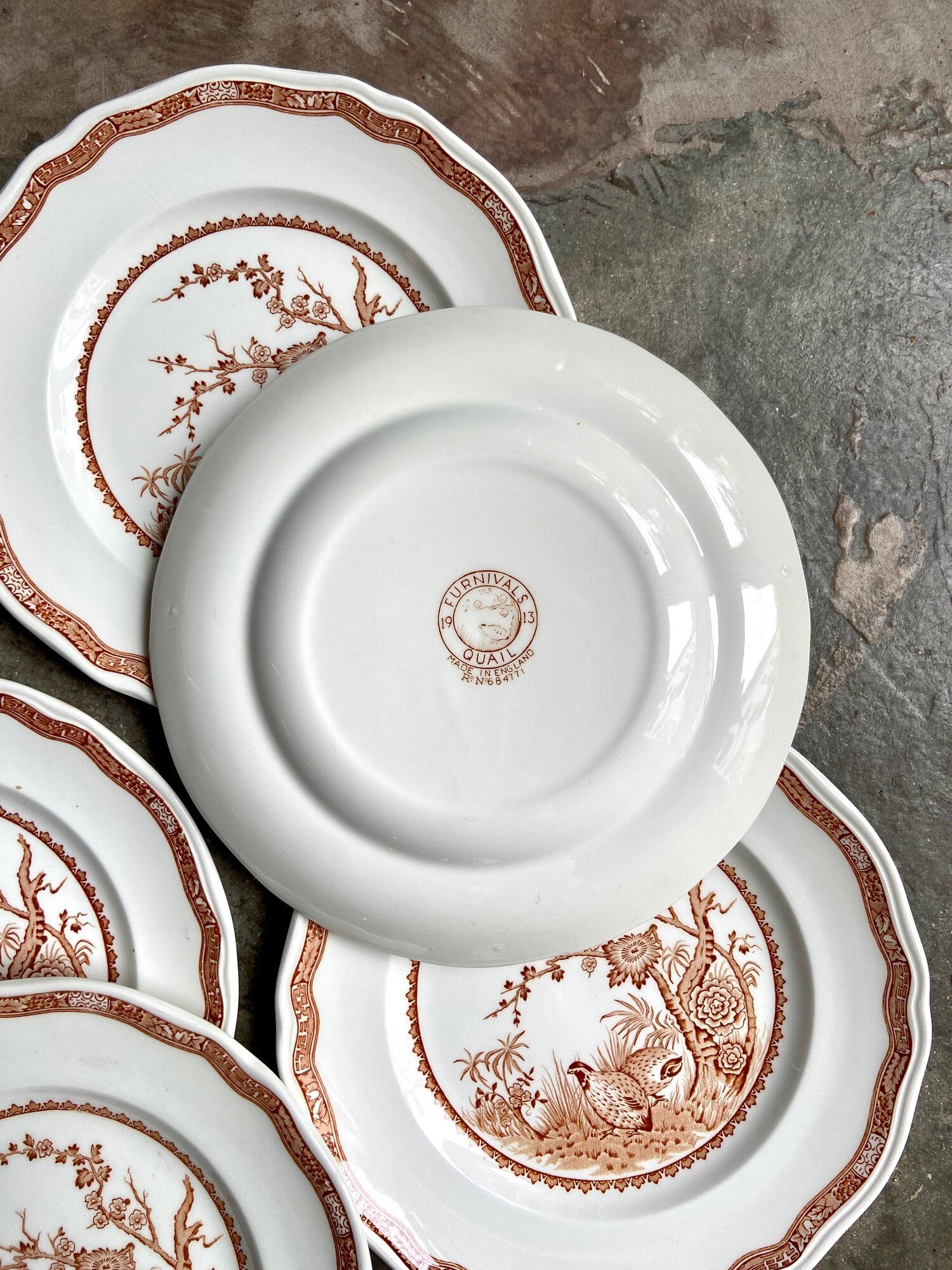 6 flat plates in ochre English ironland, service "Furnivals Quail"