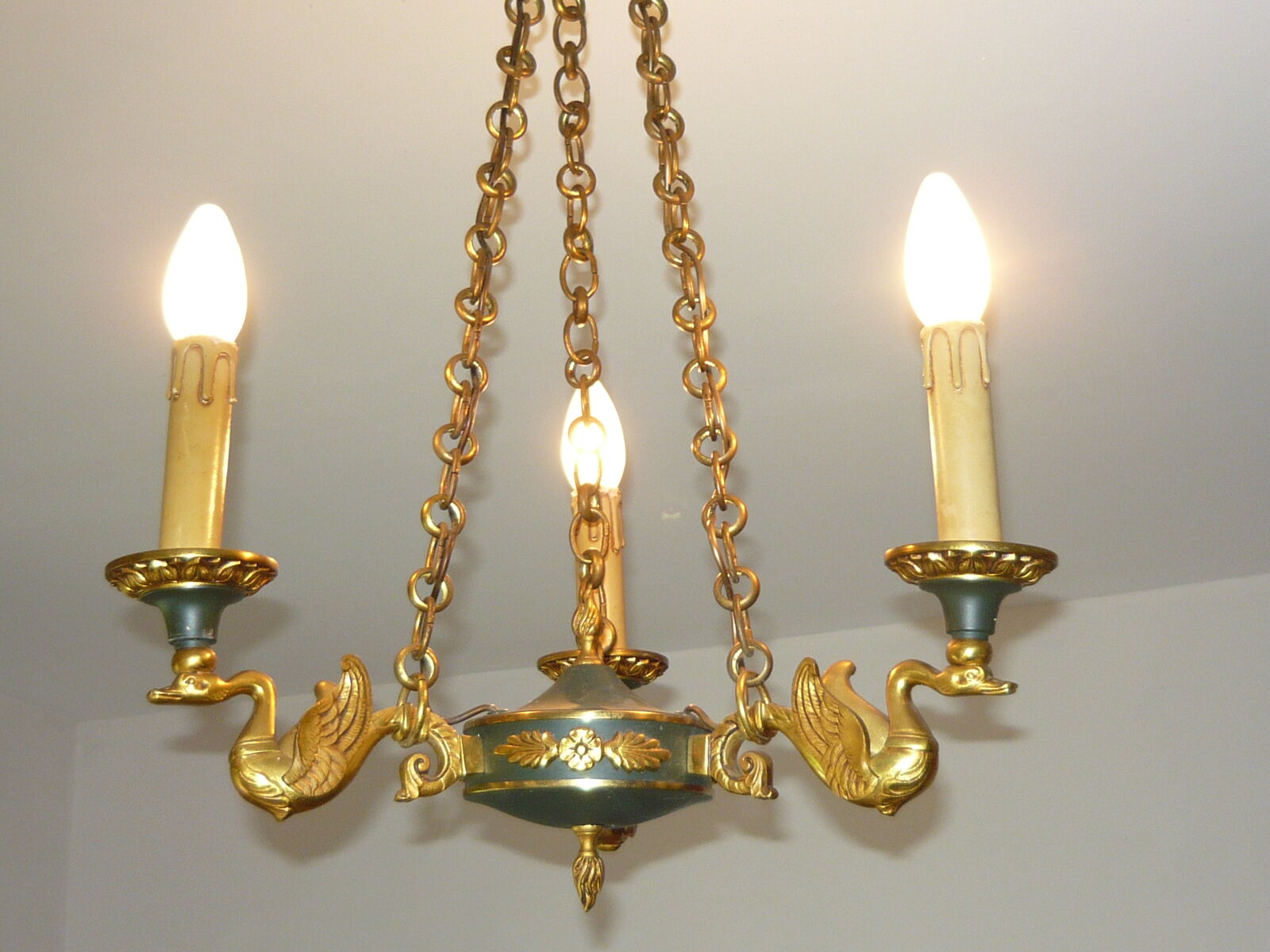 Lustre empire Lucien Gau 3 fires