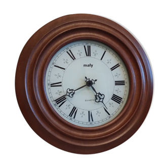 Round wooden clock
