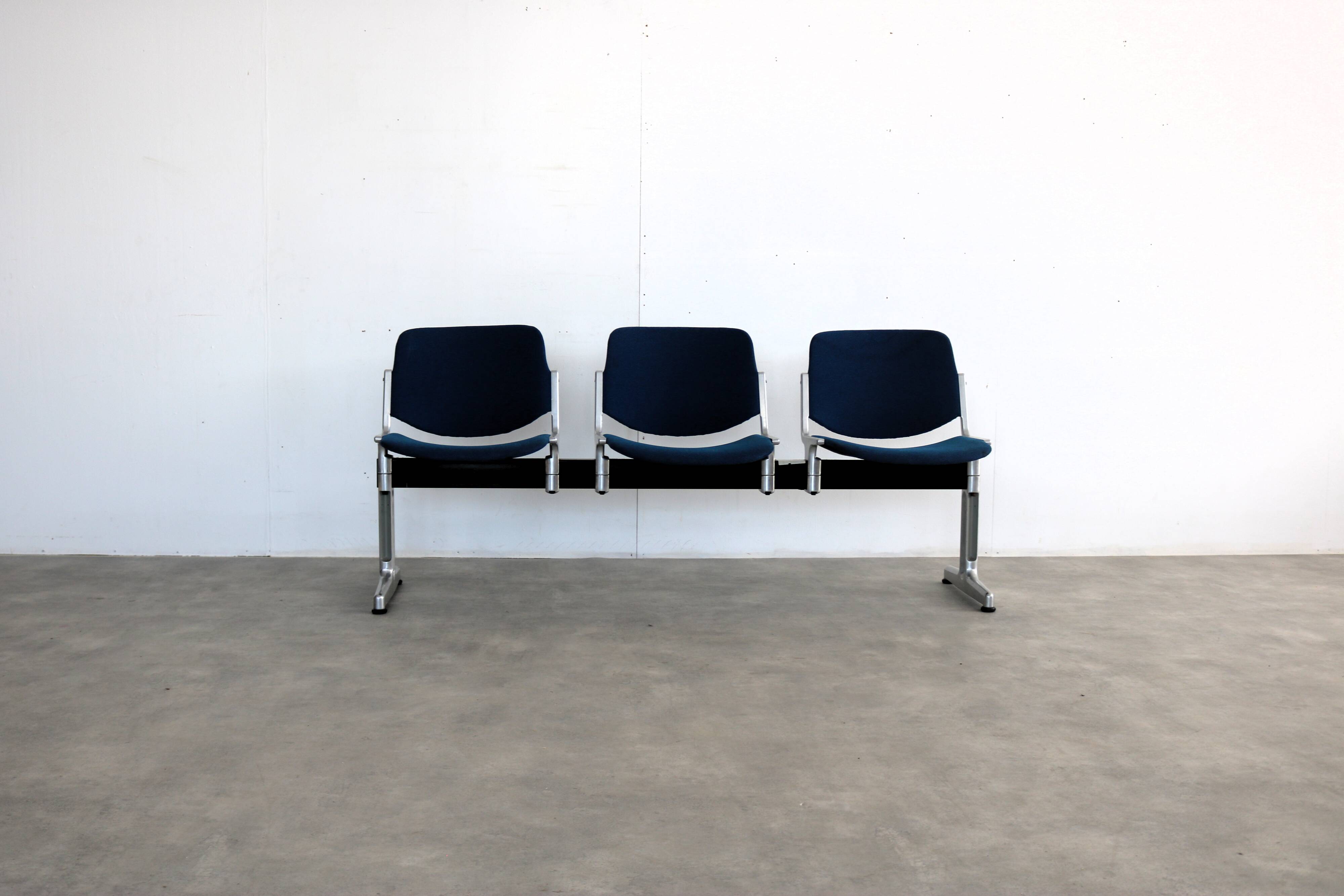 Vintage bench | waiting room bench | 1970s | Castelli