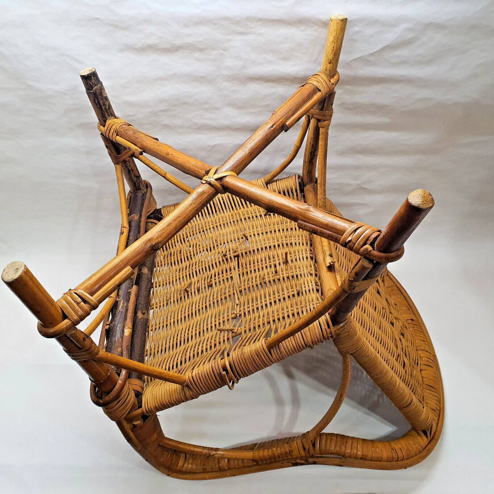 Old armchair child osier rattan 60s vintage decoration collection