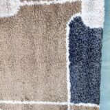 Designer rug 178 x 132 cm in very good condition