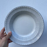 Gien service for 6 people with black polka dots: soup plates and flat plates