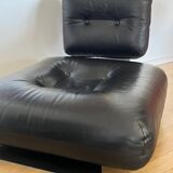 Lounge Alta low and its ottoman By Oscar Niemeyer for international furniture -