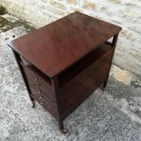 Furniture with five drawers with wheels