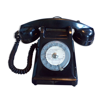 Vintage Ericsson dial phone in Bakelite