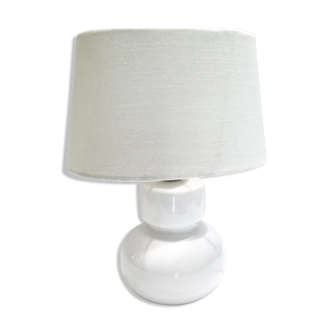 Small white ceramic table lamp 70