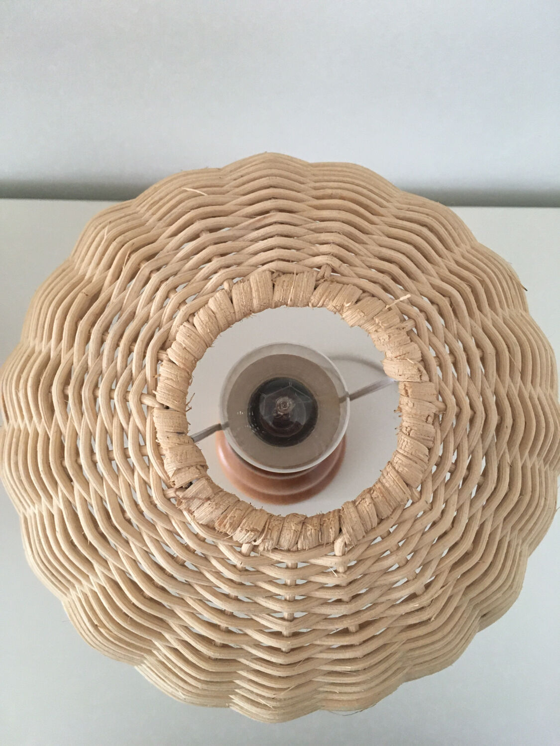Wicker lamp
