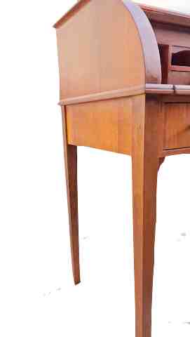 Cherry roller secretary