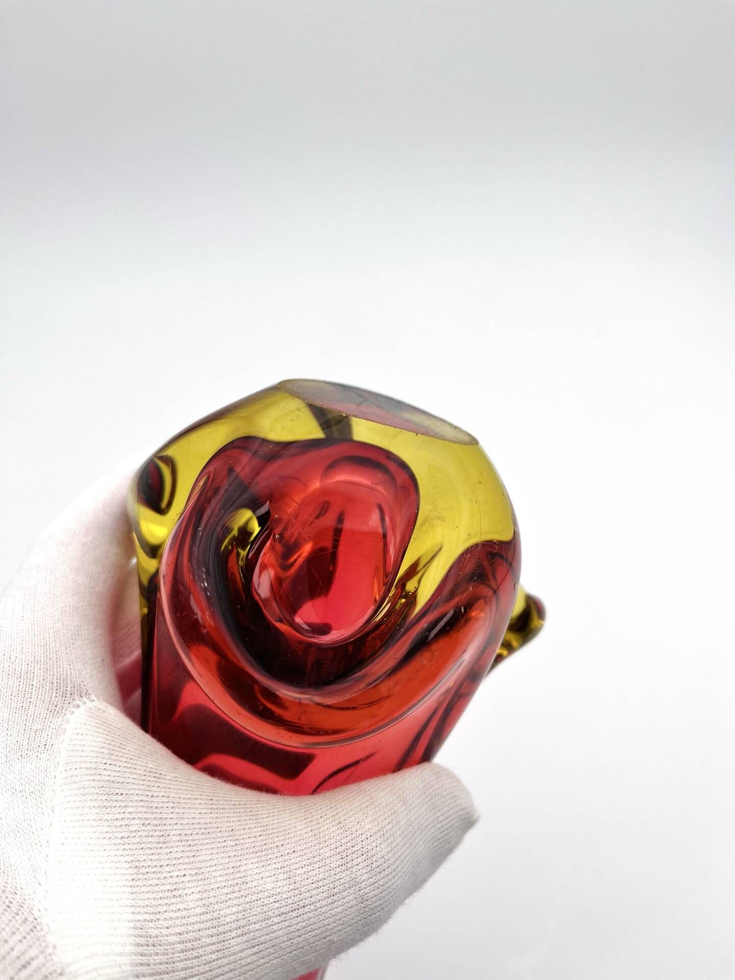 Murano Vase Organic Red Yellow 21cm 1.1kg