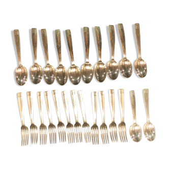 Silver Metal Housewife Cailar Bayard