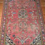 Tapis fait main ancien