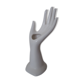 Main en céramique blanche