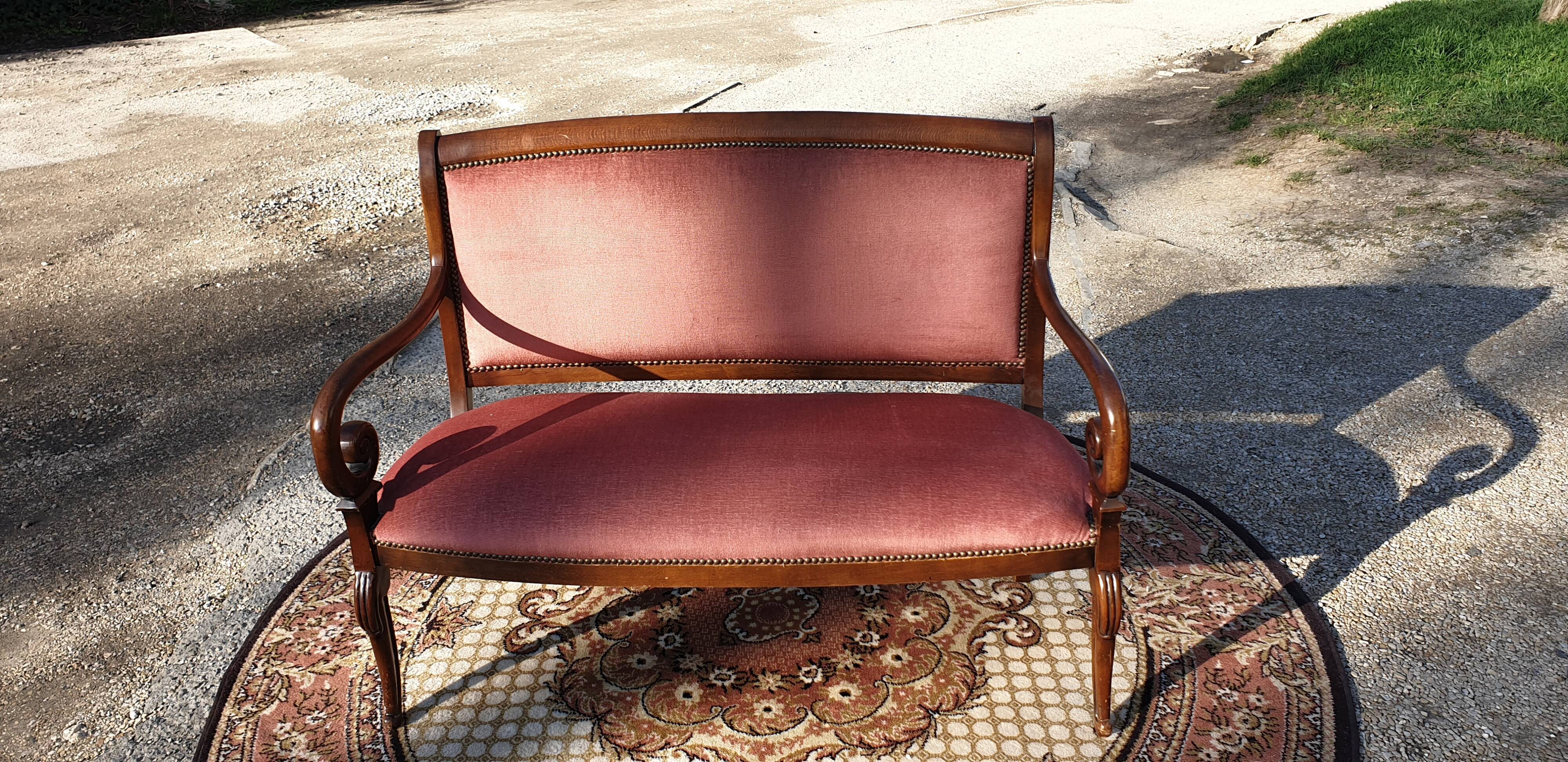 Empire style bench in walnut