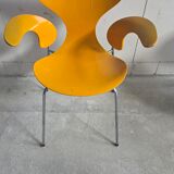 Arne Jacobsen Seaugull by Fritz Hansen
