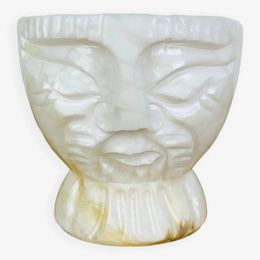 Anthropomorphic ashtray in alabaster, vintage
