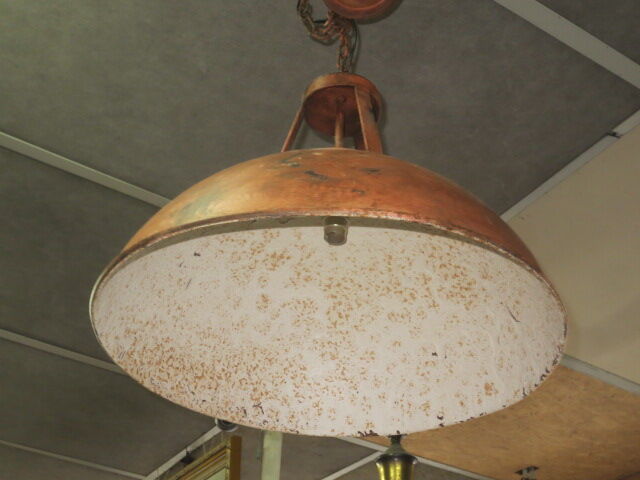 Metal suspension lamp